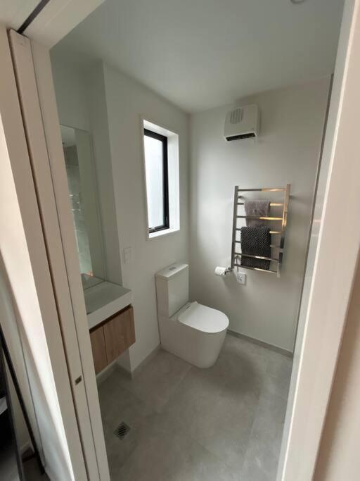 Luxury 2 Bedroom Hideout Near Cbd,Merivale Mall Крайстчърч Екстериор снимка