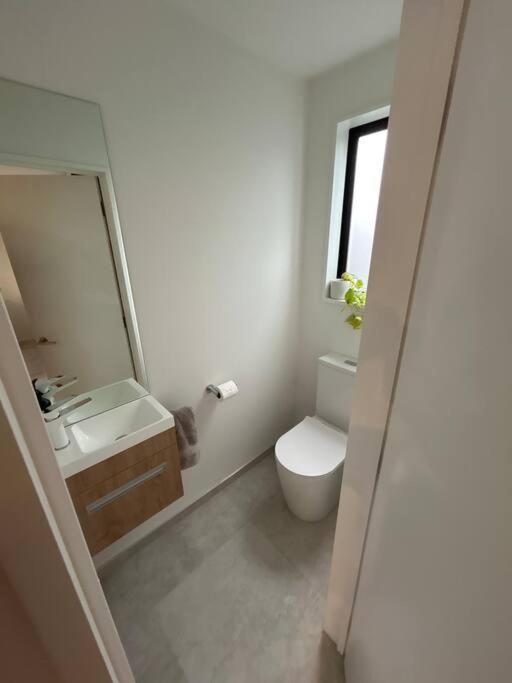 Luxury 2 Bedroom Hideout Near Cbd,Merivale Mall Крайстчърч Екстериор снимка